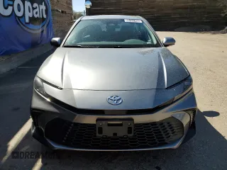 2025 Toyota Camry LE with VIN 4T1DAACK8SU520858, listed as a Copart auction lot 55131795 with 17,595 mi miles and Clean Title. Bid and sale history available at carsss.com. Image 5.
