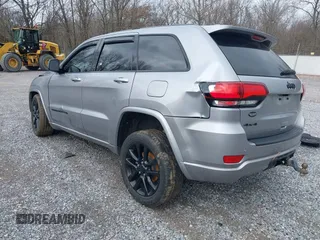 2020 Jeep Grand Cherokee Altitude with VIN 1C4RJFAG0LC170722, listed as a IAAI auction lot 41208463 with 46,029 mi miles. Bid and sale history available at carsss.com. Image 3.