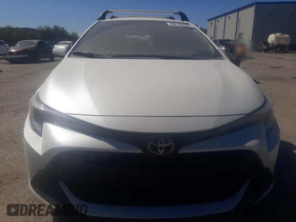 2023 Toyota Corolla Hatchback SE with VIN JTND4MBE6P3209320, listed as a Copart auction lot 69123784 with 8,252 mi miles and Salvage Title. Bid and sale history available at carsss.com. Image 5.