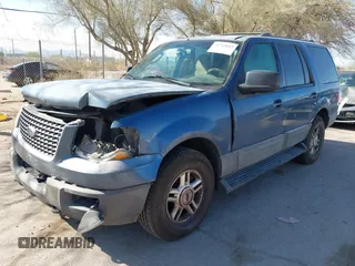 2004 Ford Expedition XLT with VIN 1FMPU16W24LB15591, listed as a IAAI auction lot 41765842 with 188,200 mi miles. Bid and sale history available at carsss.com. Image 17.