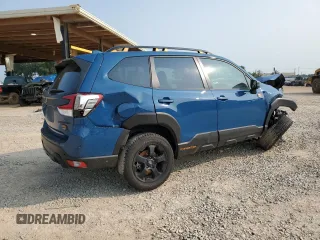 2022 Subaru Forester Wilderness with VIN JF2SKAMC7NH525886, listed as a Copart auction lot 59304805 with 42,475 mi miles and Salvage title. Bid and sale history available at DreamBid. Image 3.