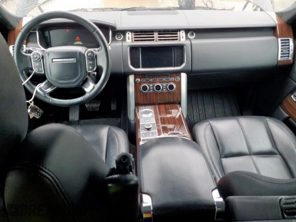 2016 Land Rover Range Rover z VIN SALGR2VF2GA277193, wystawiony jako Copart lot #63579285 z przebiegiem 118 127 mil mil oraz Czysty tytuł • Clean title. Historia ofert i sprzedaży dostępna na DreamBid. Obrazek 8.