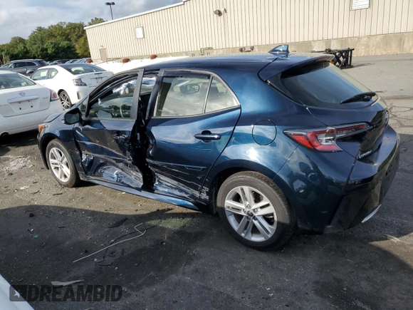 2021 Toyota Corolla Hatchback SE with VIN JTND4MBE2M3134546, listed as a Copart auction lot 71425514 with 37,499 mi miles and Salvage Title. Bid and sale history available at carsss.com. Image 2.
