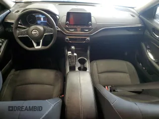2023 Nissan Altima SV z VIN 1N4BL4DV5PN363135, wystawiony jako Copart lot #55964905 z przebiegiem 52 478 mil mil oraz Czysty tytuł • Clean title. Historia ofert i sprzedaży dostępna na DreamBid. Obrazek 8.