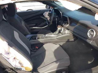 2018 Chevrolet Camaro 1SS with VIN 1G1FF1R79J0142369, listed as a IAAI auction lot 41399245 with 58,643 mi miles. Bid and sale history available at carsss.com. Image 5.