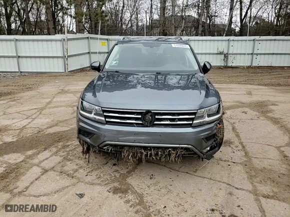 2018 Volkswagen Tiguan SEL with VIN 3VV2B7AX5JM102255, listed as a Copart auction lot 51699695 with 103,478 mi miles and Salvage Title. Bid and sale history available at carsss.com. Image 12.