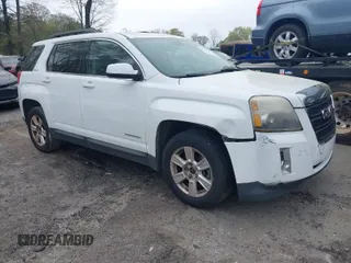 2012 GMC Terrain SLE-2 with VIN 2GKALSEK6C6377255, listed as a IAAI auction lot 41946717 with 157,113 mi miles. Bid and sale history available at carsss.com. Image 1.