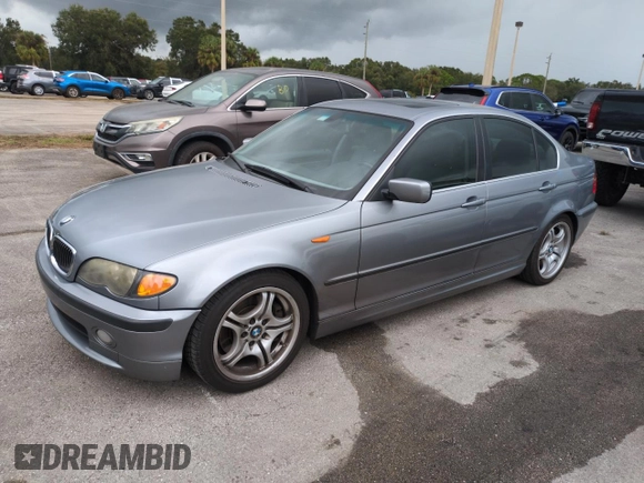 2005 BMW 3 Series 330i with VIN WBAEV53455KM42056, listed as a Copart auction lot 75910624 with 136,892 mi miles and Salvage Title. Bid and sale history available at carsss.com. Image 1.