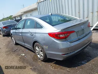 2017 Hyundai Sonata SE with VIN 5NPE24AF6HH529946, listed as a IAAI auction lot 40073758 with 103,669 mi miles and . Bid and sale history available at DreamBid. Image 3.