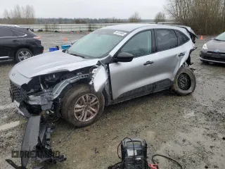 2022 Ford Escape S с VIN 1FMCU9F68NUB49821, выставлен на аукционе Copart как лот 48013665 с пробегом 1 930 миль миль и Чистый • Clean title. История ставок и продаж доступна на DreamBid. Изображение 1.