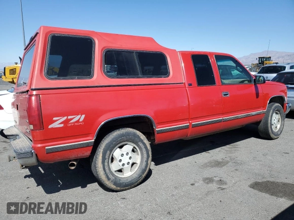1995 GMC Sierra 1500 z VIN 2GTEK19K1S1590453, wystawiony jako Copart lot #56644075 z przebiegiem 222 590 mil mil oraz Szkoda całkowita • Salvage title. Historia ofert i sprzedaży dostępna na DreamBid. Obrazek 3.