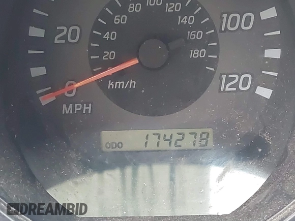 2003 Nissan Xterra XE with VIN 5N1ED28T63C654990, listed as a IAAI auction lot 42044628 with 174,278 mi miles and . Bid and sale history available at carsss.com. Image 15.