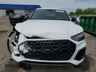 2023 Audi SQ5 Premium Plus with VIN WA1B4AFY1P2059485, listed as a Copart auction lot 53466224 with 16,465 mi miles and Salvage Title. Bid and sale history available at DreamBid. Image 5.