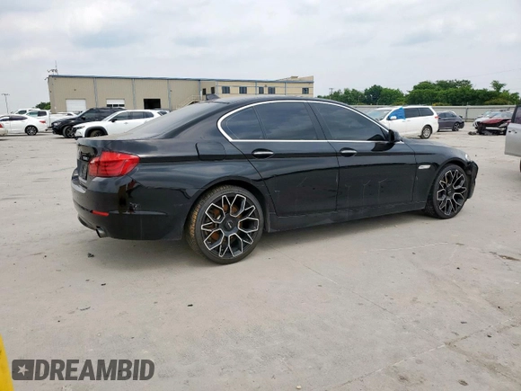 2011 BMW 5 Series 535i z VIN WBAFR7C53BC800189, wystawiony jako Copart lot #56293035 z przebiegiem 201 440 mil mil oraz Szkody całkowita. Historia ofert i sprzedaży dostępna na DreamBid. Obrazek 3.