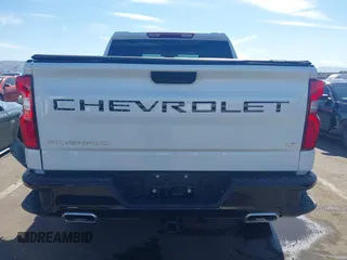 2024 Chevrolet Silverado 1500 with VIN 3GCUDFED0RG387405, listed as a IAAI auction lot 41590979 with 4,105 mi miles and . Bid and sale history available at DreamBid. Image 16.