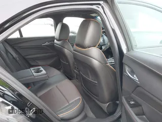 2021 Cadillac CT4 V-Series z VIN 1G6DH5RL9M0128623, wystawiony jako IAAI lot #41794786 z przebiegiem 25 314 mil mil oraz . Historia ofert i sprzedaży dostępna na DreamBid. Obrazek 8.
