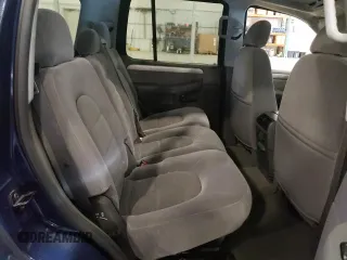 2004 Ford Explorer XLT с VIN 1FMZU73K64UB31946, выставлен на аукционе Copart как лот 64180795 с пробегом 157 722 миль миль и Списание • Salvage title. История ставок и продаж доступна на DreamBid. Изображение 11.
