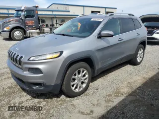 2014 Jeep Cherokee Altitude with VIN 1C4PJMCB0EW272522, listed as a Copart auction lot 50419995 with 151,648 mi miles and Salvage Title. Bid and sale history available at carsss.com. Image 1.