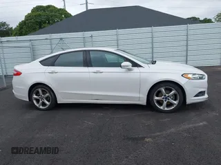 2016 Ford Fusion SE с VIN 3FA6P0HDXGR341001, выставлен на аукционе IAAI как лот 42220300 с пробегом 147 933 миль миль и . История ставок и продаж доступна на DreamBid. Изображение 13.