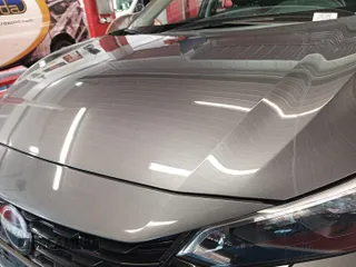 2024 Nissan Sentra SV z VIN 3N1AB8CV2RY294592, wystawiony jako IAAI lot #42796159 z przebiegiem 25 875 mil mil oraz . Historia ofert i sprzedaży dostępna na DreamBid. Obrazek 33.