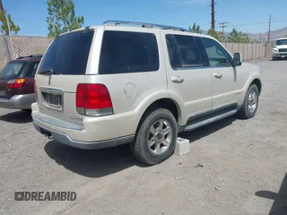 2005 Lincoln Aviator with VIN 5LMEU88H05ZJ25627, listed as a IAAI auction lot 42090181 with 96,694 mi miles and . Bid and sale history available at DreamBid. Image 4.