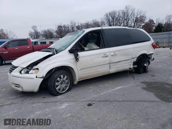 2006 Chrysler Town & Country LWB Limited with VIN 2A8GP64L46R640995, listed as a Copart auction lot 82841984 with 265,895 mi miles and Salvage Title. Bid and sale history available at carsss.com. Image 1.