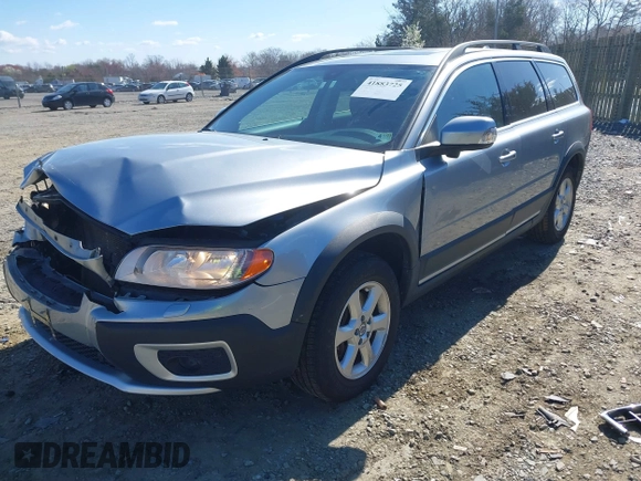 2011 Volvo XC70 3.2L with VIN YV4952BZXB1114680, listed as a IAAI auction lot 41883725 with 88,328 mi miles and . Bid and sale history available at DreamBid. Image 17.