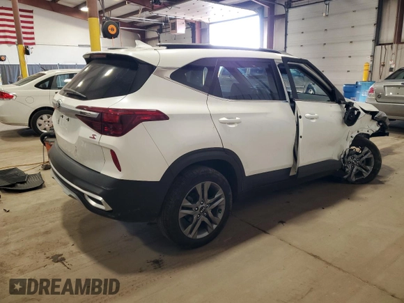 2021 Kia Seltos S z VIN KNDEU2AA2M7175621, wystawiony jako Copart lot #53785735 z przebiegiem 25 636 mil mil oraz Szkoda całkowita • Salvage title. Historia ofert i sprzedaży dostępna na DreamBid. Obrazek 3.