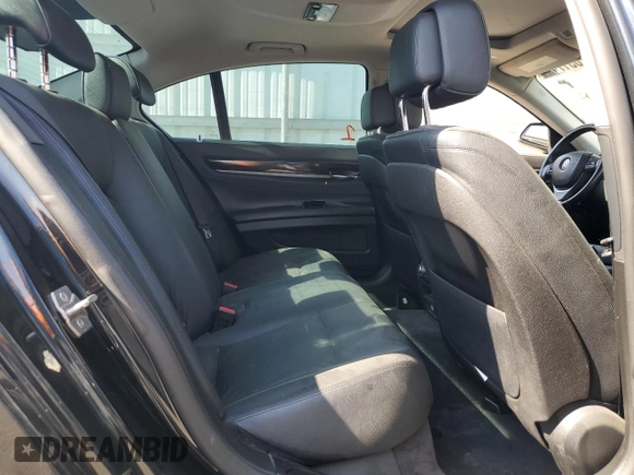 2013 BMW 7 Series 740i with VIN WBAYA6C52DC995036, listed as a Copart auction lot 70317414 with 126,246 mi miles and Clean Title. Bid and sale history available at carsss.com. Image 10.