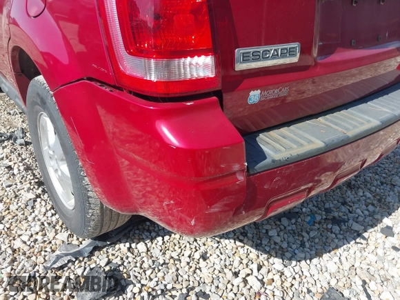 2009 Ford Escape XLS with VIN 1FMCU02759KC80412, listed as a IAAI auction lot 42228138 with 181,786 mi miles and . Bid and sale history available at DreamBid. Image 12.