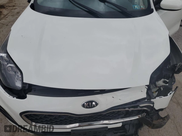 2020 Kia Sportage LX z VIN KNDPMCAC8L7761710, wystawiony jako Copart lot #58187945 z przebiegiem 46 937 mil mil oraz Szkoda całkowita • Salvage title. Historia ofert i sprzedaży dostępna na DreamBid. Obrazek 12.
