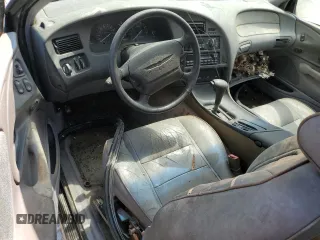 1995 Ford Thunderbird LX z VIN 1FALP62W2SH151865, wystawiony jako Copart lot #68608984 z przebiegiem 75 272 mil mil oraz Czysty tytuł • Clean title. Historia ofert i sprzedaży dostępna na DreamBid. Obrazek 8.