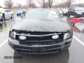 2007 Ford Mustang Deluxe with VIN 1ZVHT80N375320203, listed as a IAAI auction lot 41871055 with 80,891 mi miles. Bid and sale history available at carsss.com. Image 6.