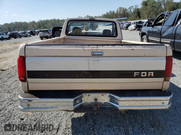 1992 Ford F-150 z VIN 1FTDF15NXNNA61991, wystawiony jako Copart lot #73393234 z przebiegiem Nie podano mil oraz Szkoda całkowita • Salvage title. Historia ofert i sprzedaży dostępna na DreamBid. Obrazek 6.