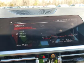 2021 BMW M4 Competition with VIN WBS33AZ01MCG48704, listed as a Copart auction lot 39058223 with 5,880 mi miles. Bid and sale history available at carsss.com. Image 9.