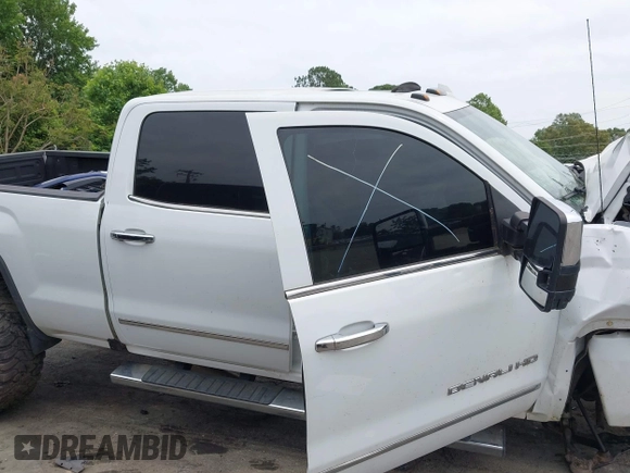 2017 GMC Sierra 2500HD Denali with VIN 1GT12UEG3HF117771, listed as a IAAI auction lot 42334696 with 140,999 mi miles and . Bid and sale history available at DreamBid. Image 12.