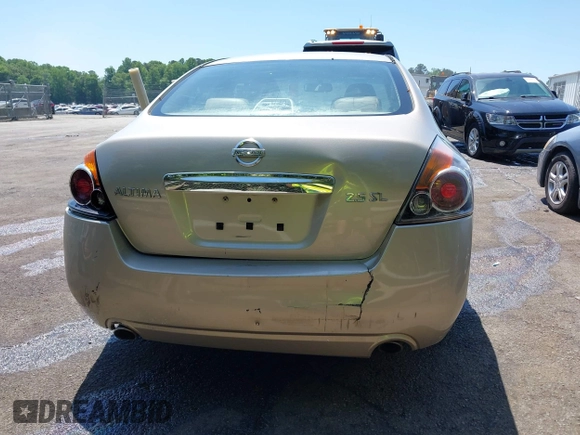 2010 Nissan Altima SL z VIN 1N4AL2AP8AN480138, wystawiony jako IAAI lot #42117251 z przebiegiem 243 314 mil mil oraz . Historia ofert i sprzedaży dostępna na DreamBid. Obrazek 16.