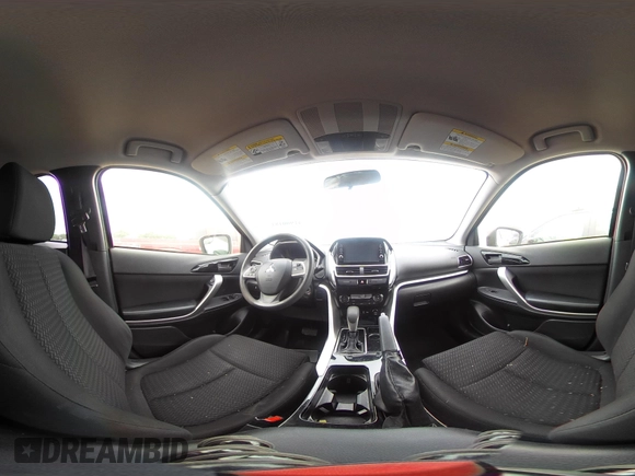 2020 Mitsubishi Eclipse Cross ES z VIN JA4AS3AAXLZ021438, wystawiony jako IAAI lot #41900181 z przebiegiem 91 306 mil mil oraz . Historia ofert i sprzedaży dostępna na DreamBid. Obrazek 18.