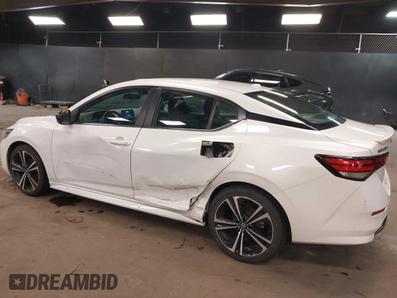 2021 Nissan Sentra SR z VIN 3N1AB8DVXMY320878, wystawiony jako IAAI lot #41911623 z przebiegiem 13 134 mil mil oraz . Historia ofert i sprzedaży dostępna na DreamBid. Obrazek 6.