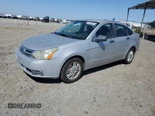 2009 Ford Focus SE z VIN 1FAHP35N49W114183, wystawiony jako Copart lot #57826505 z przebiegiem 146 973 mil mil oraz Szkoda całkowita • Salvage title. Historia ofert i sprzedaży dostępna na DreamBid. Obrazek 1.