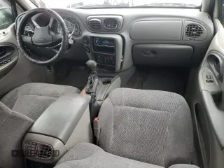 2004 Chevrolet TrailBlazer LS with VIN 1GNDT13S742327217, listed as a Copart auction lot 50155425 with 128,786 mi miles and Salvage Title. Bid and sale history available at carsss.com. Image 8.