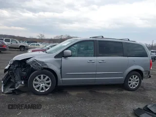 2014 Chrysler Town & Country Touring with VIN 2C4RC1BG1ER343069, listed as a IAAI auction lot 41683253 with 137,978 mi miles and . Bid and sale history available at DreamBid. Image 14.