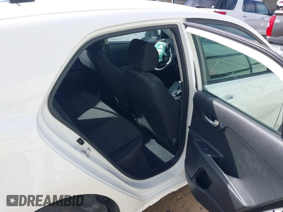 2018 Kia Rio LX with VIN 3KPA25AB0JE086253, listed as a IAAI auction lot 41387302 with 40,553 mi miles and . Bid and sale history available at DreamBid. Image 8.