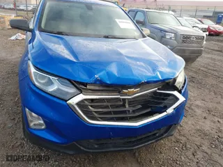 2019 Chevrolet Equinox LS with VIN 3GNAXSEV1KS521666, listed as a IAAI auction lot 40900088 with 77,573 mi miles. Bid and sale history available at carsss.com. Image 6.