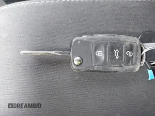 2013 Volkswagen Golf TDI w/Sunroof & Nav with VIN WVWNM7AJ1DW131774, listed as a IAAI auction lot 41785818 with 167,954 mi miles and . Bid and sale history available at DreamBid. Image 11.