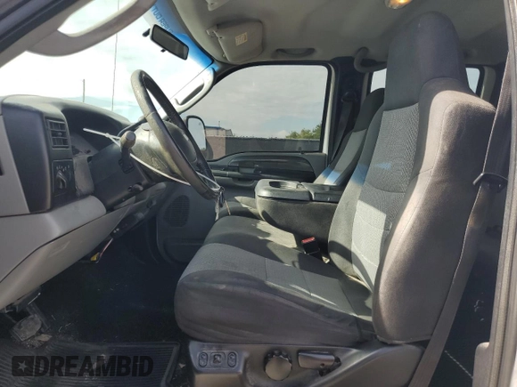 2004 Ford F-350 XL with VIN 1FTSW31P54EB29378, listed as a Copart auction lot 63147675 with 188,288 mi miles and Salvage title. Bid and sale history available at DreamBid. Image 7.