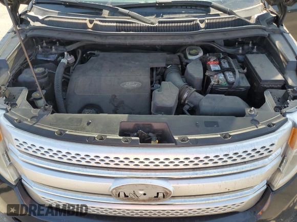 2011 Ford Explorer XLT z VIN 1FMHK8D8XBGA44248, wystawiony jako Copart lot #61418075 z przebiegiem 160 107 mil mil oraz Szkoda całkowita • Salvage title. Historia ofert i sprzedaży dostępna na DreamBid. Obrazek 12.