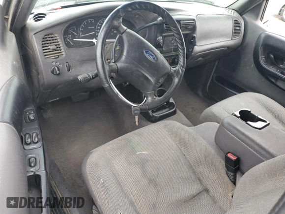 2002 Ford Ranger XLT Off-Road z VIN 1FTZR45U12TA27368, wystawiony jako Copart lot #87229374 z przebiegiem 111 159 mil mil oraz Szkoda całkowita • Salvage title. Historia ofert i sprzedaży dostępna na DreamBid. Obrazek 8.
