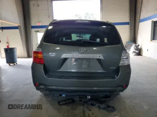 2010 Toyota Highlander SE z VIN 5TDJK3EH8AS013673, wystawiony jako Copart lot #55014845 z przebiegiem 176 193 mil mil oraz Szkoda całkowita • Salvage title. Historia ofert i sprzedaży dostępna na DreamBid. Obrazek 6.
