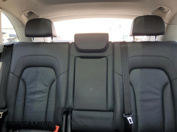 2015 Audi Q5 Premium Plus z VIN WA1LFAFP4FA146887, wystawiony jako Copart lot #57080865 z przebiegiem 83 215 mil mil oraz Szkoda całkowita • Salvage title. Historia ofert i sprzedaży dostępna na DreamBid. Obrazek 10.